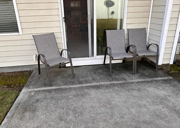 Cute And Cozy 5 Min From Carowinds